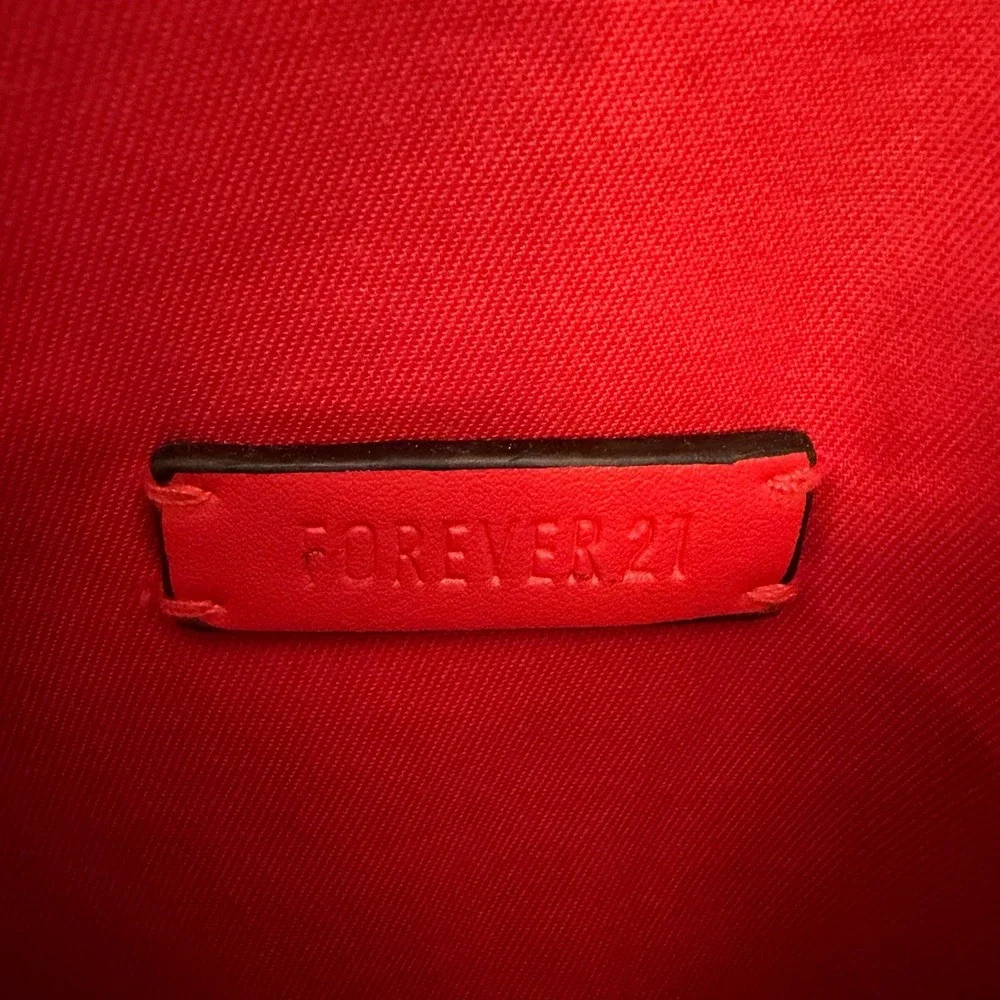 Forever 21 Red Faux Leather Waist Bag‎ Fanny Pack Purse Good Condition